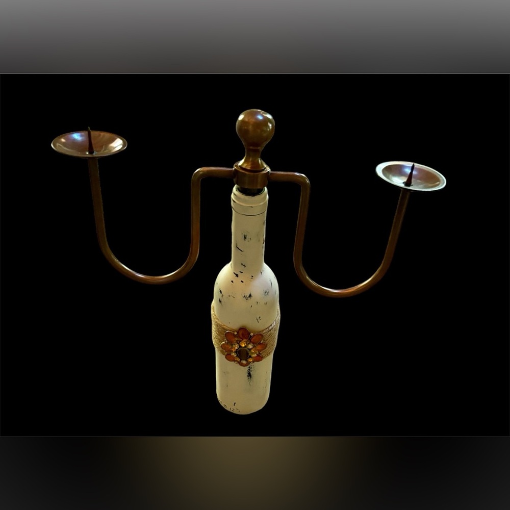 🔥Wine Bottle Candelabra Bronze Tone Metal w/Decorative Bottle🔥